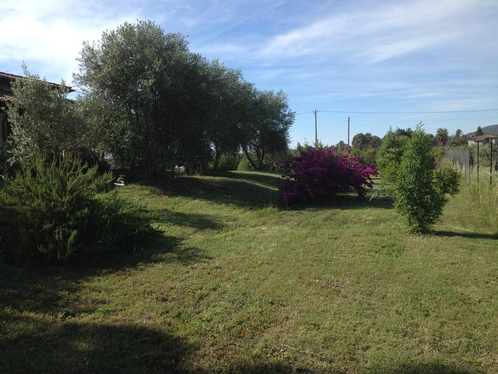 Casa Santina Villa Girasole Oda fotoğraf